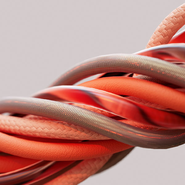 Verflochtene Kabel in Nahaufnahme.